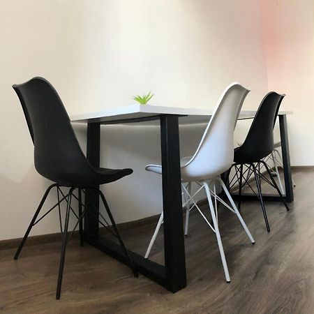 Max Apartament Appartement Braşov Buitenkant foto